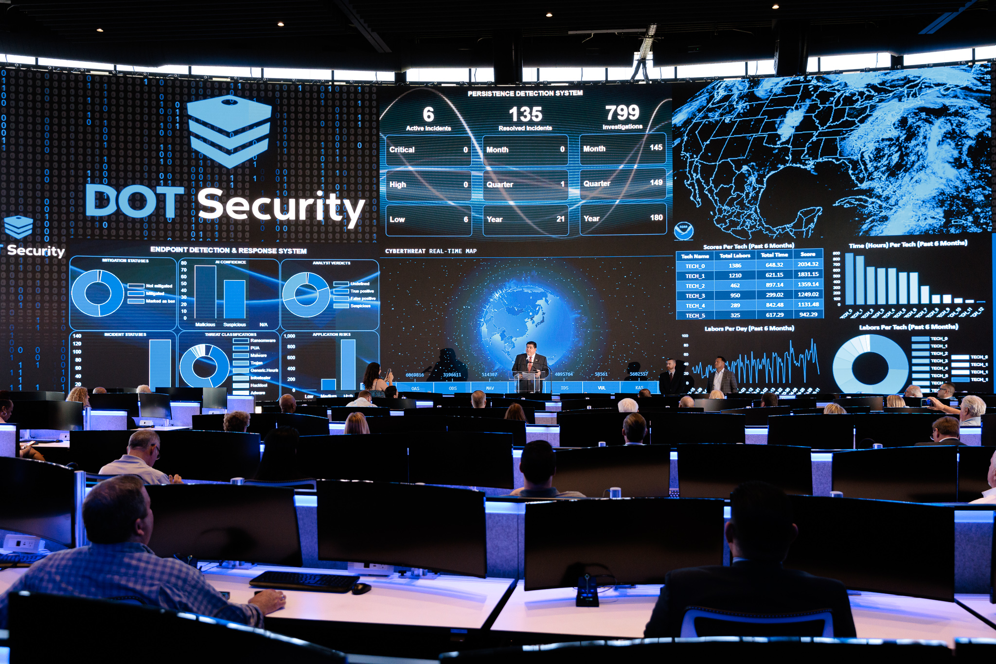 2022 | Governor JB Pritzker Joins DOT Security for SOC Grand Opening - PR